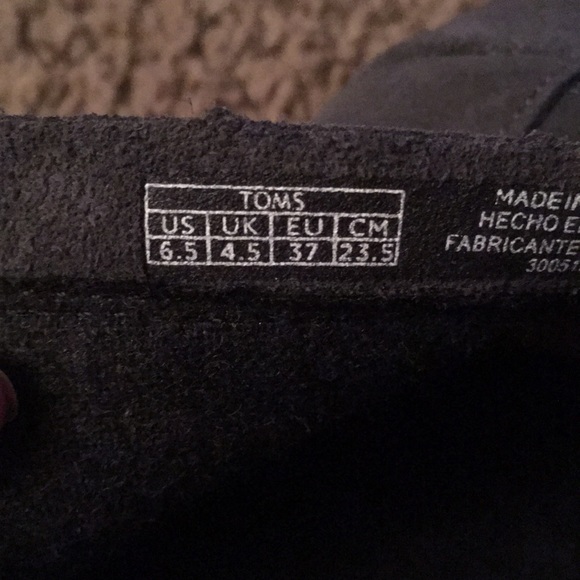 BRAND NEW! TOMS wedge booties, grey - Picture 3 of 6